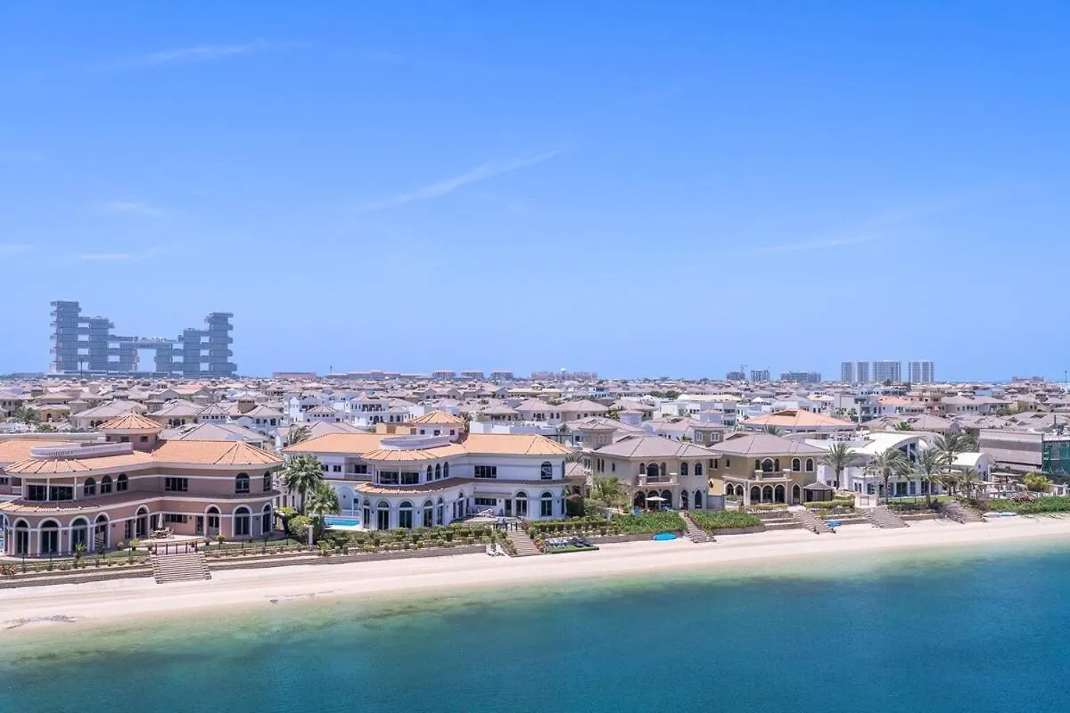 Sleek Studio Apartment At Palm Jumeirah With Ocean Vibes Dubai