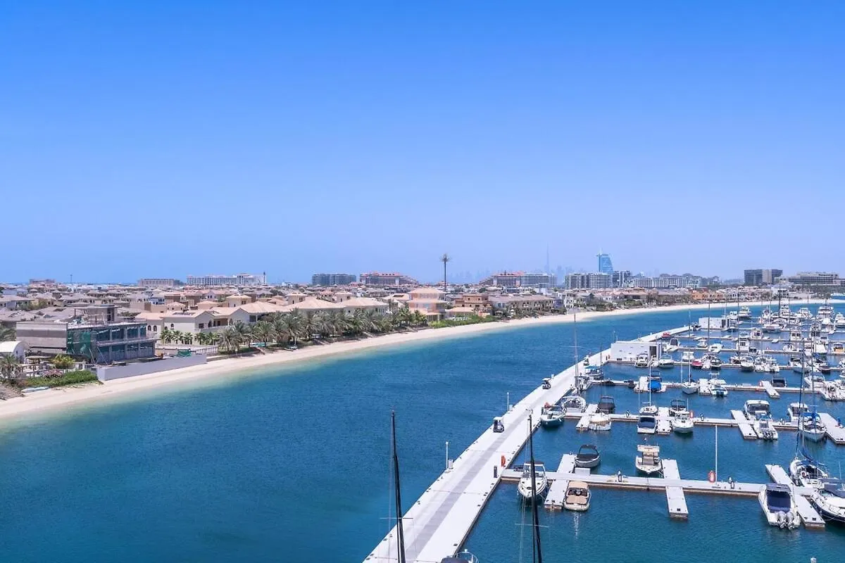Sleek Studio Apartment At Palm Jumeirah With Ocean Vibes Dubai 0*,